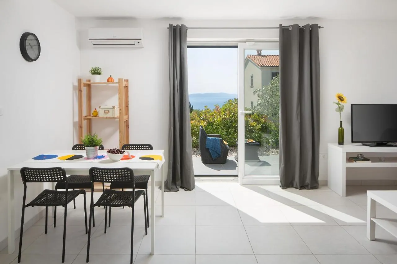 Lemechi Casa Girasole Apartments Rabac Croacia
